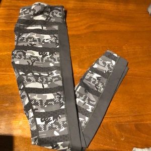 Nike camo workout pants